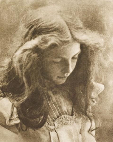 Lotte, 1900 - Aura Hertwig
