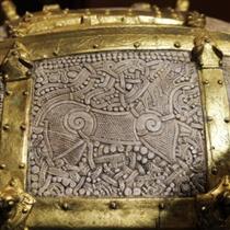 Cammin Chest - Viking art
