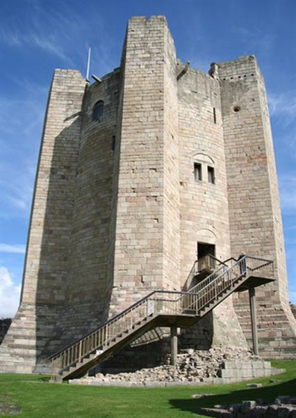 The Keep of Conisbrough Castle, England, 1066 - 罗曼式建筑