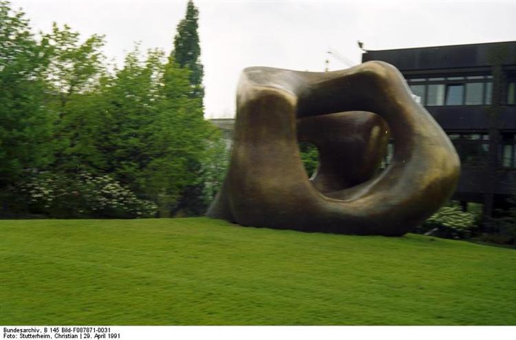Two Forms - Henry Moore