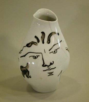 Vase, 1952 - Жан Кокто