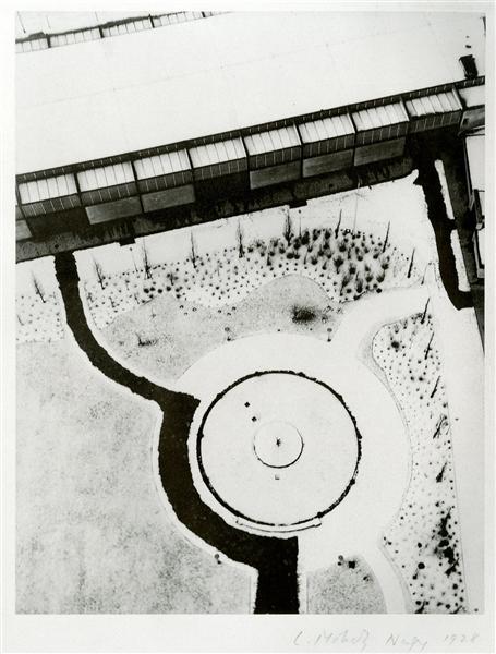 View from the Berlin radio tower in Winter, 1928 - Laszlo Moholy-Nagy
